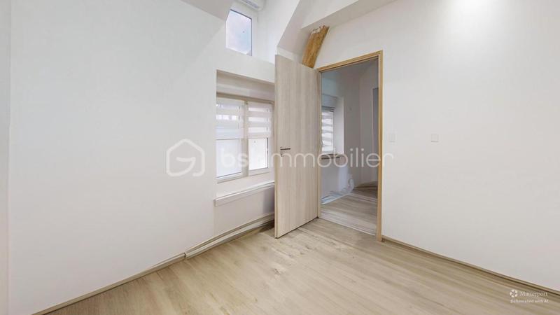 Maison de bourg - 81 m² - 4 pièces