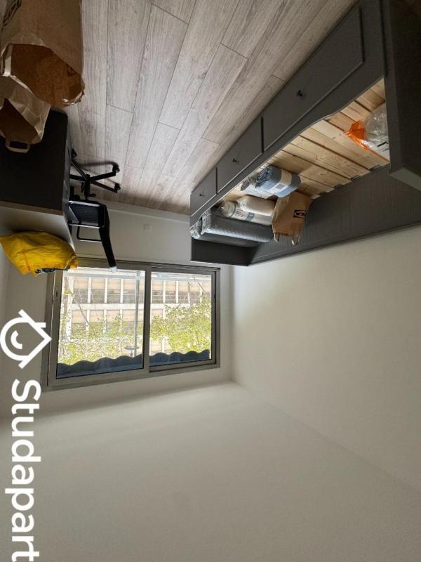 Chambre - 13 m² - 1 pièce