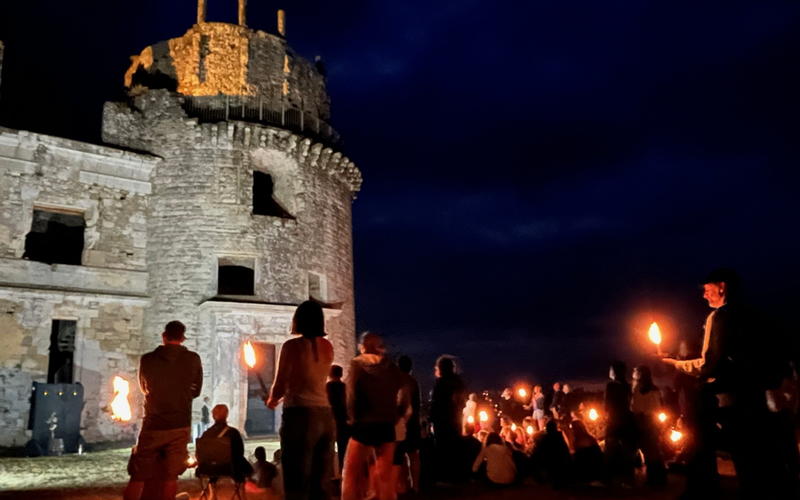 La magie des flambeaux, soirée nocturne en famille