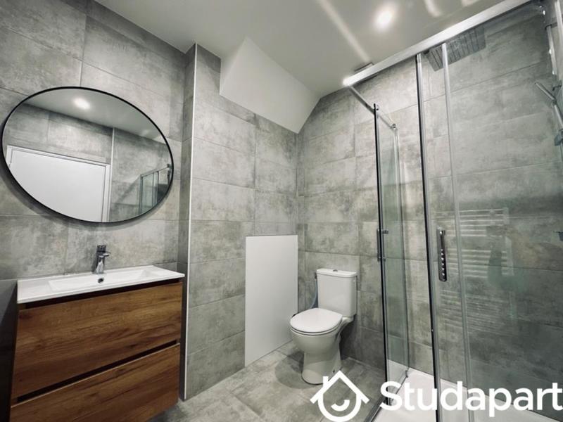 Chambre - 11 m² - 1 pièce