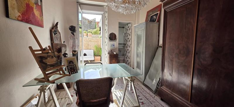 Appartement - 98 m² - 3 pièces