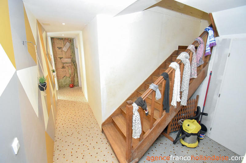 Maison - 189 m² - 7 pièces