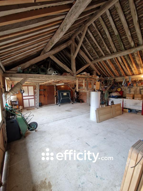 Maison - 208 m² - 6 pièces