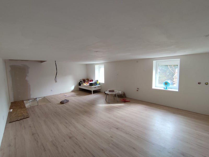 Maison - 80 m² - 4 pièces