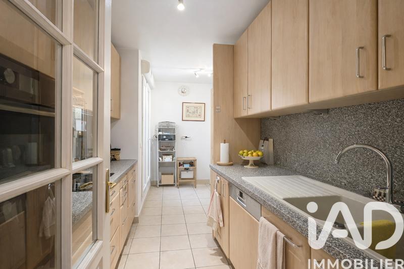 Appartement - 122 m² - 6 pièces