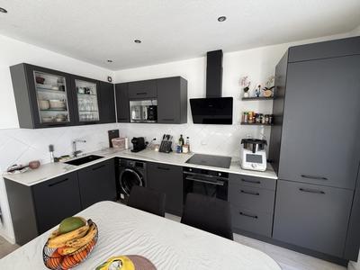 Appartement ancien - 59 m² - 3 pièces