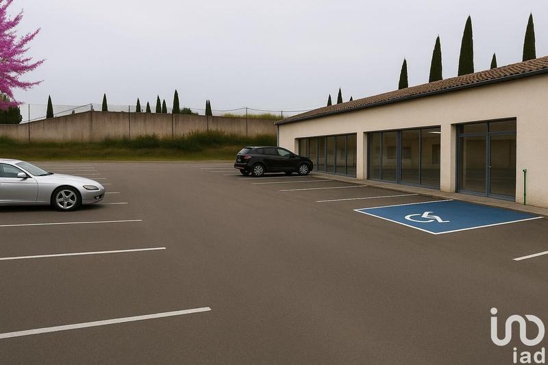 Local commercial - 3 471 m²