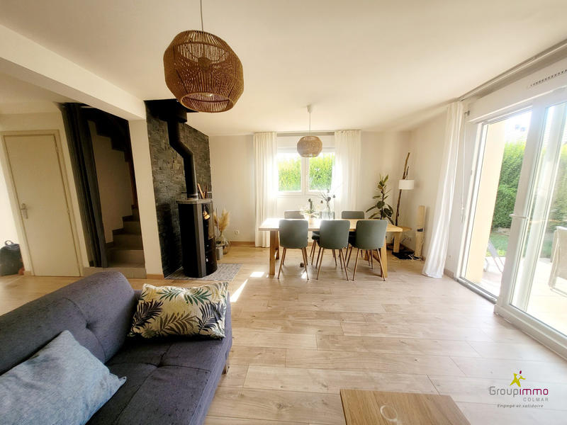 Maison - 90 m² - 5 pièces