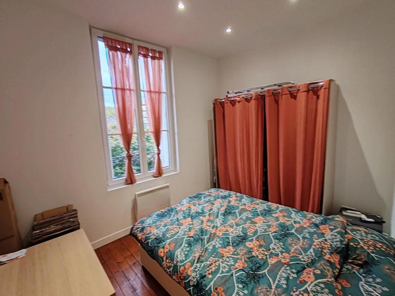 Immeuble - 152 m² - 10 pièces