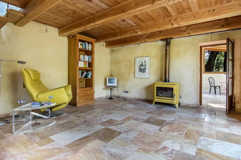 Maison - 260 m² - 11 pièces