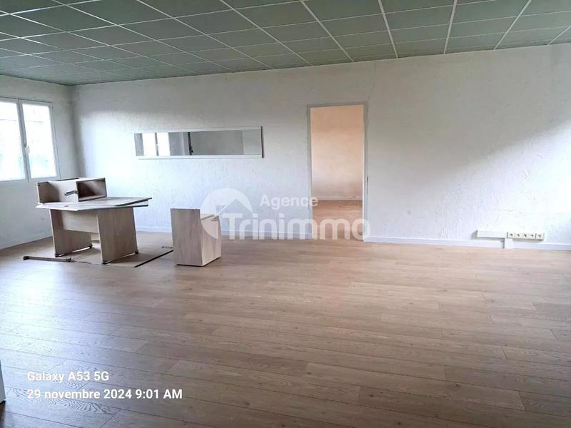 Local commercial - 198 m²