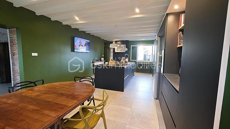 Maison - 176 m² - 4 pièces