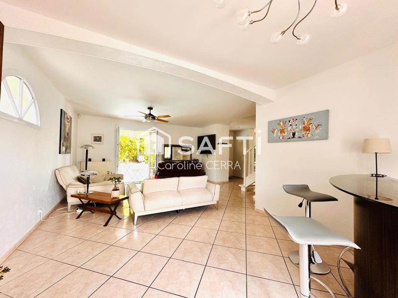 Maison - 195 m² - 7 pièces