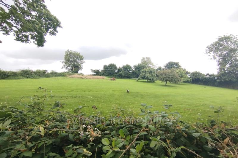 Maison - 220 m² - 9 pièces