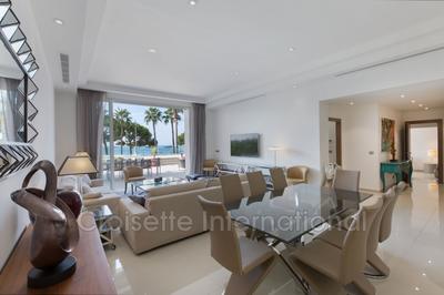 Appartement - 213 m² - 5 pièces