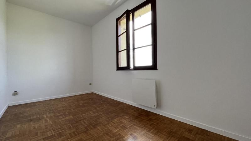 Pavillon - 80 m² - 4 pièces