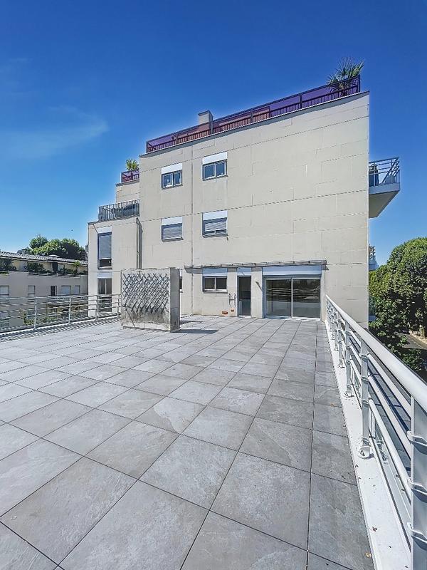 Appartement ancien - 89 m² - 3 pièces