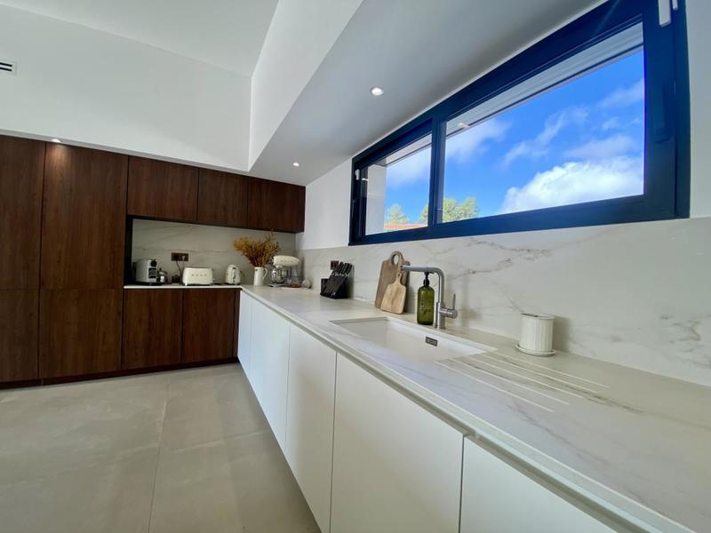 Villa - 350 m² - 9 pièces