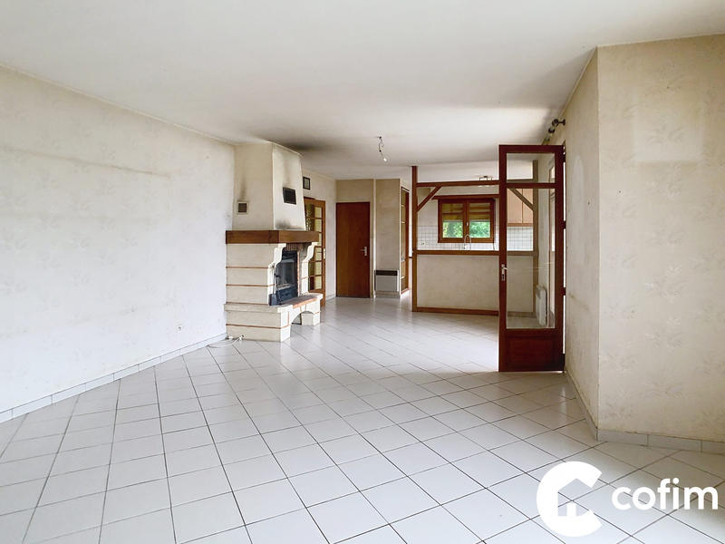 Maison traditionnelle - 176 m² - 7 pièces