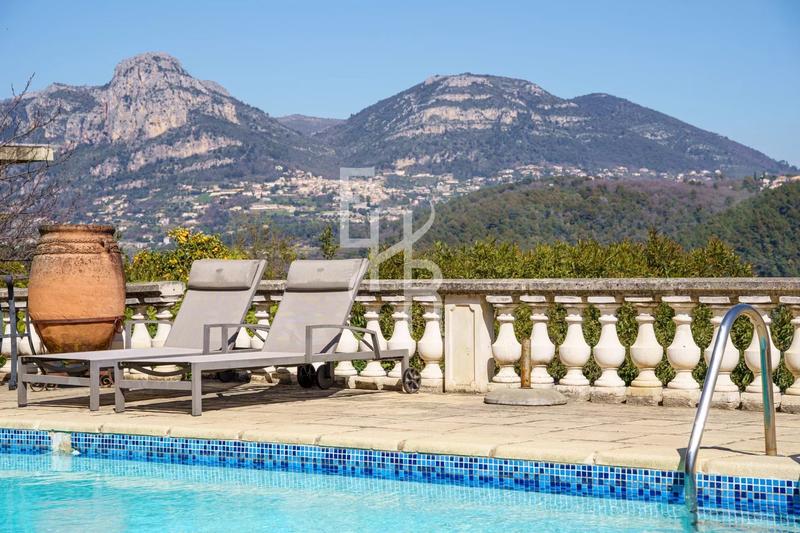 Villa - 173 m² - 7 pièces