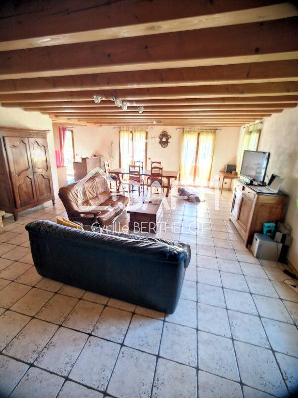 Maison - 310 m² - 8 pièces