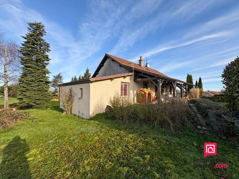 Maison - 157 m² - 9 pièces