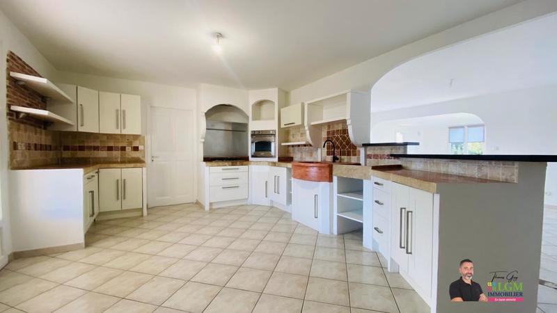 Villa - 142 m² - 5 pièces