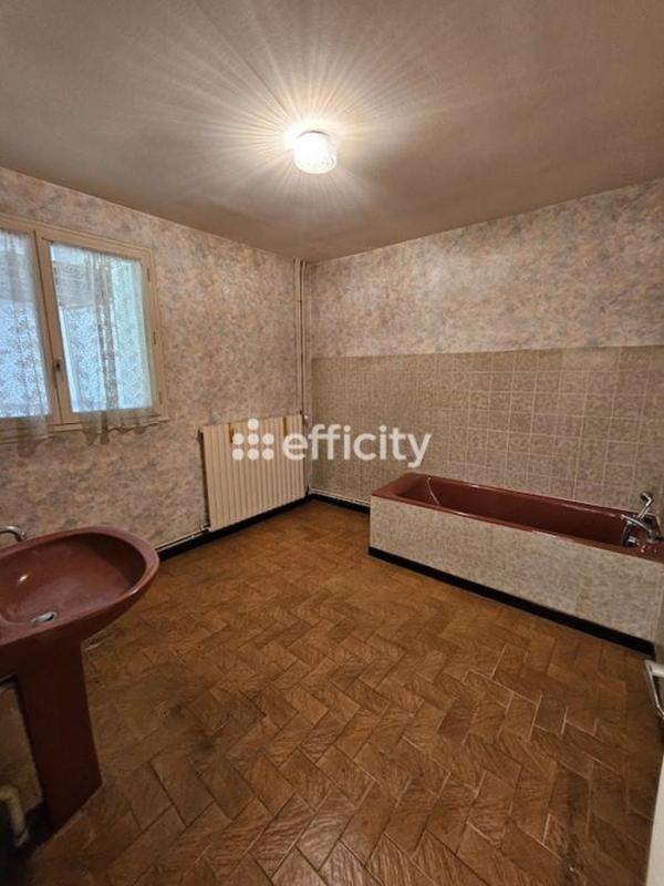 Maison - 106 m² - 5 pièces