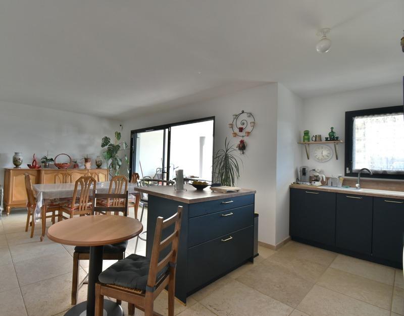 Appartement - 91 m² - 3 pièces