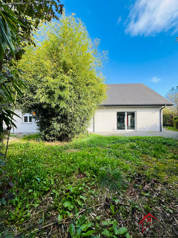 Maison - 240 m² - 7 pièces