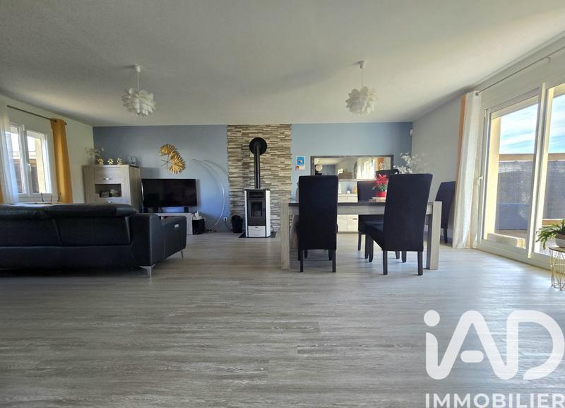 Maison - 95 m² - 4 pièces