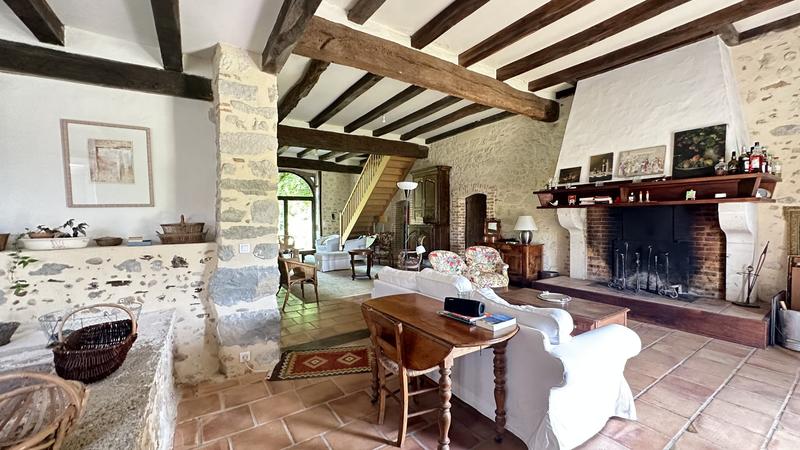 Fermette - 330 m² - 9 pièces