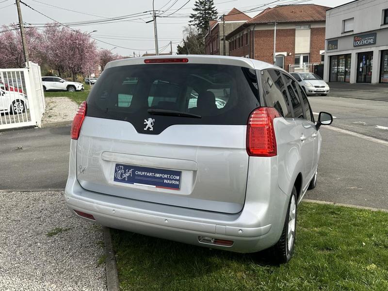 Peugeot 5008 Allure 1.6 Hdi 115 7 Places Toit Pano, Clim Auto-Bizone, Gps 1ère Main !