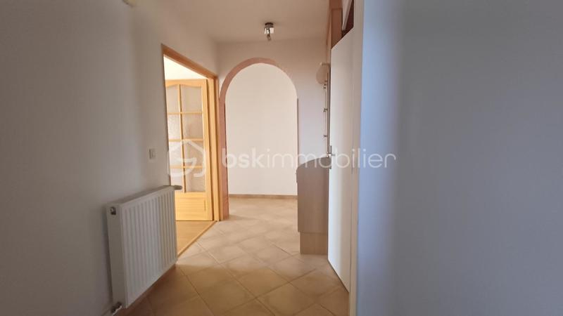 Maison - 215 m² - 8 pièces