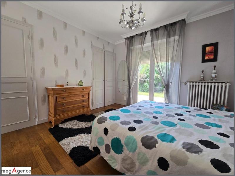 Maison en pierre - 155 m² - 7 pièces