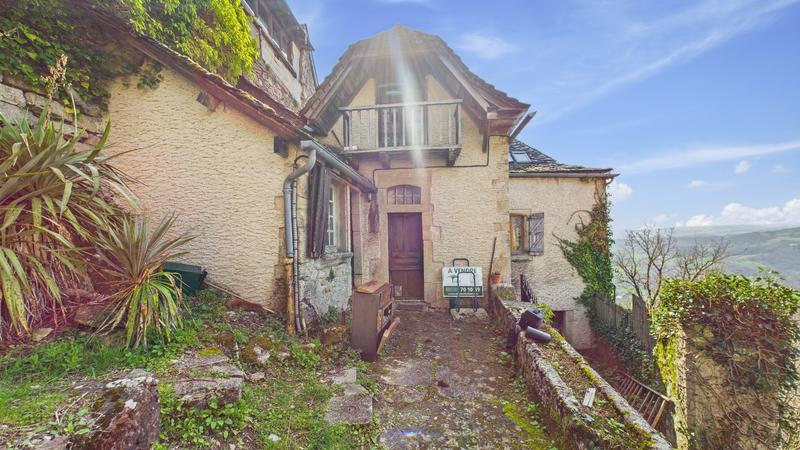 Maison - 92 m² - 4 pièces