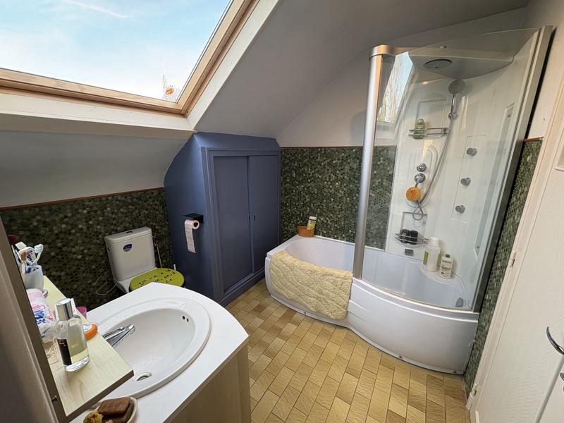 Maison - 134 m² - 6 pièces