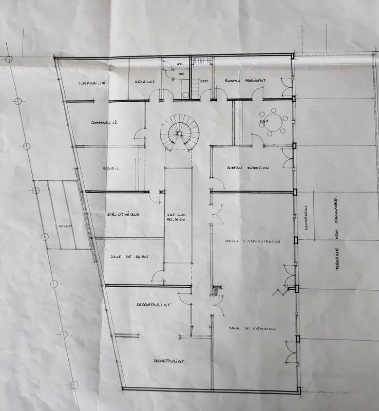 Immeuble - 710 m² - 16 pièces