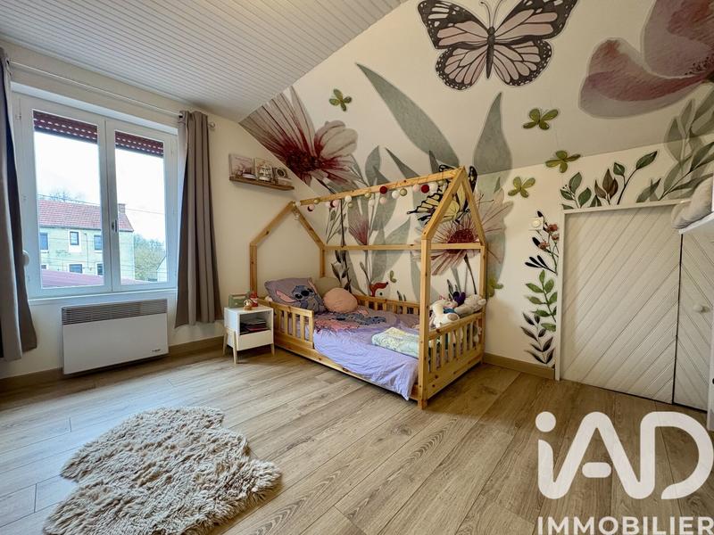 Maison - 111 m² - 6 pièces