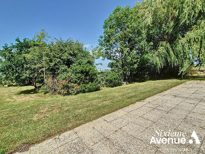 Maison - 265 m² - 6 pièces