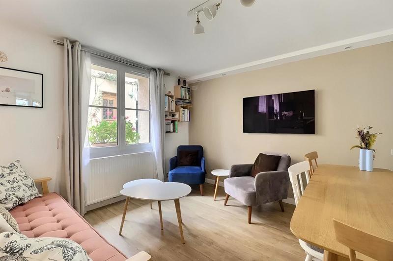 Maison de ville - 56 m² - 4 pièces