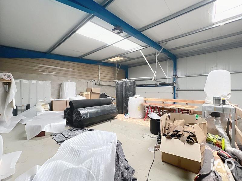 Local commercial - 255 m²