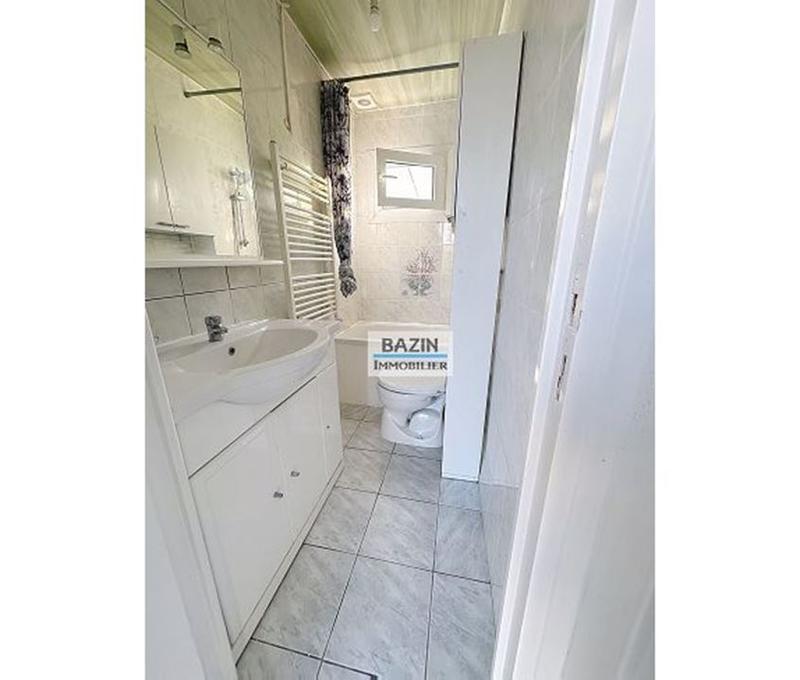 Maison traditionnelle - 78 m² - 3 pièces