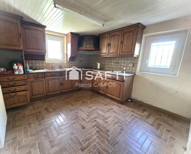 Maison - 178 m² - 8 pièces