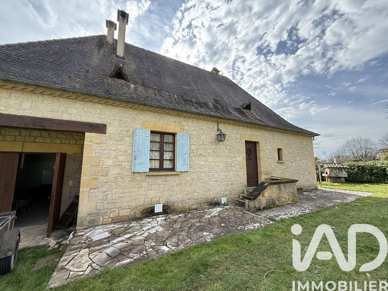 Maison - 110 m² - 6 pièces