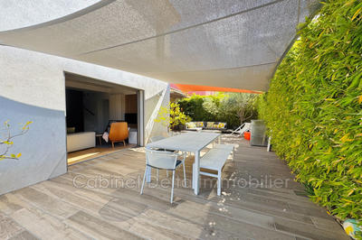 Appartement - 85 m² - 4 pièces