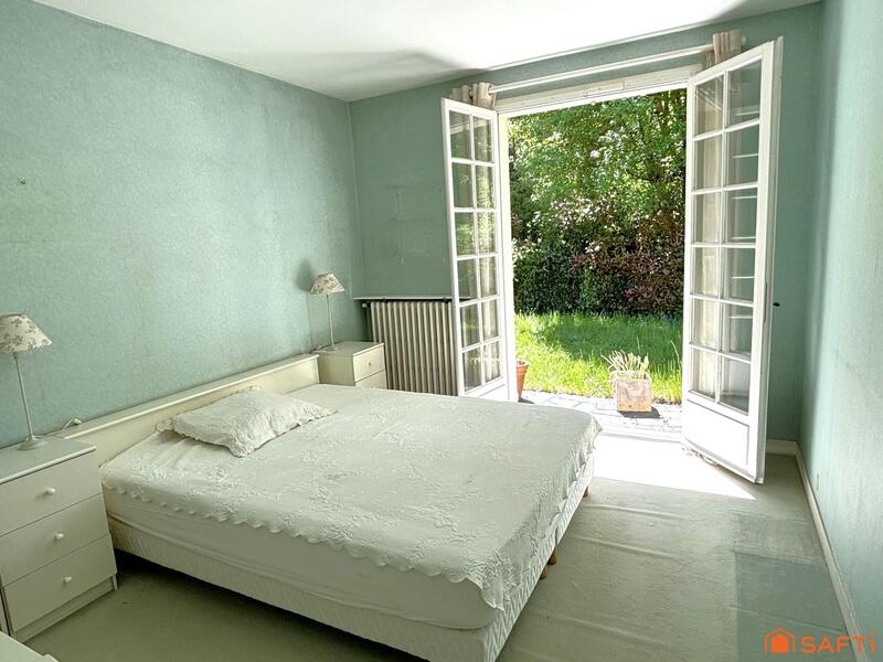 Maison - 187 m² - 8 pièces