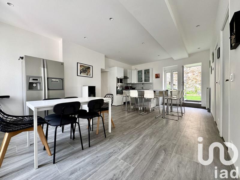 Maison de village - 197 m² - 7 pièces