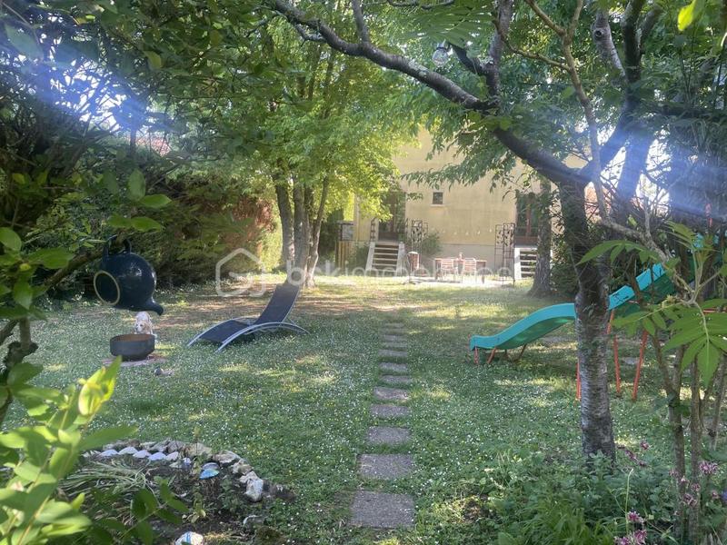 Maison bourgeoise - 108 m² - 6 pièces