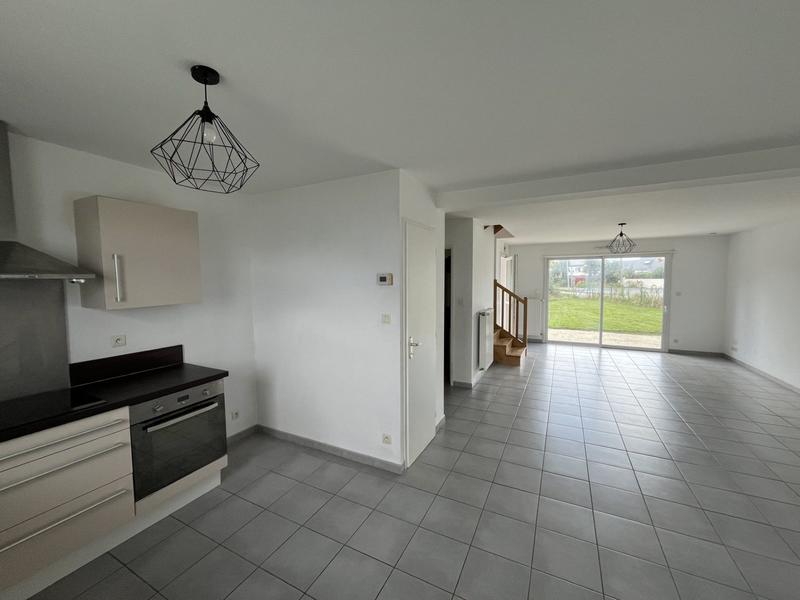 Maison - 85 m² - 5 pièces